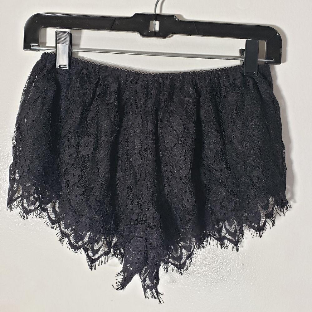 LF House of Three Black Lace Sheer Lounge Shorts Size 6
